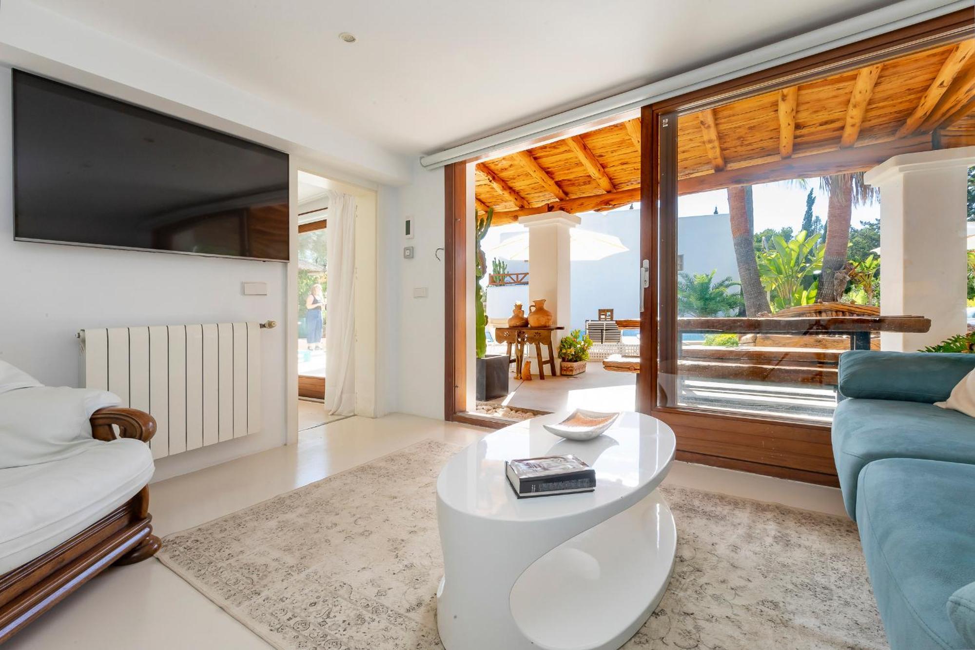 Villa Near Ibiza Town Sleeps 11 To 13 Guests Can Furnet Экстерьер фото