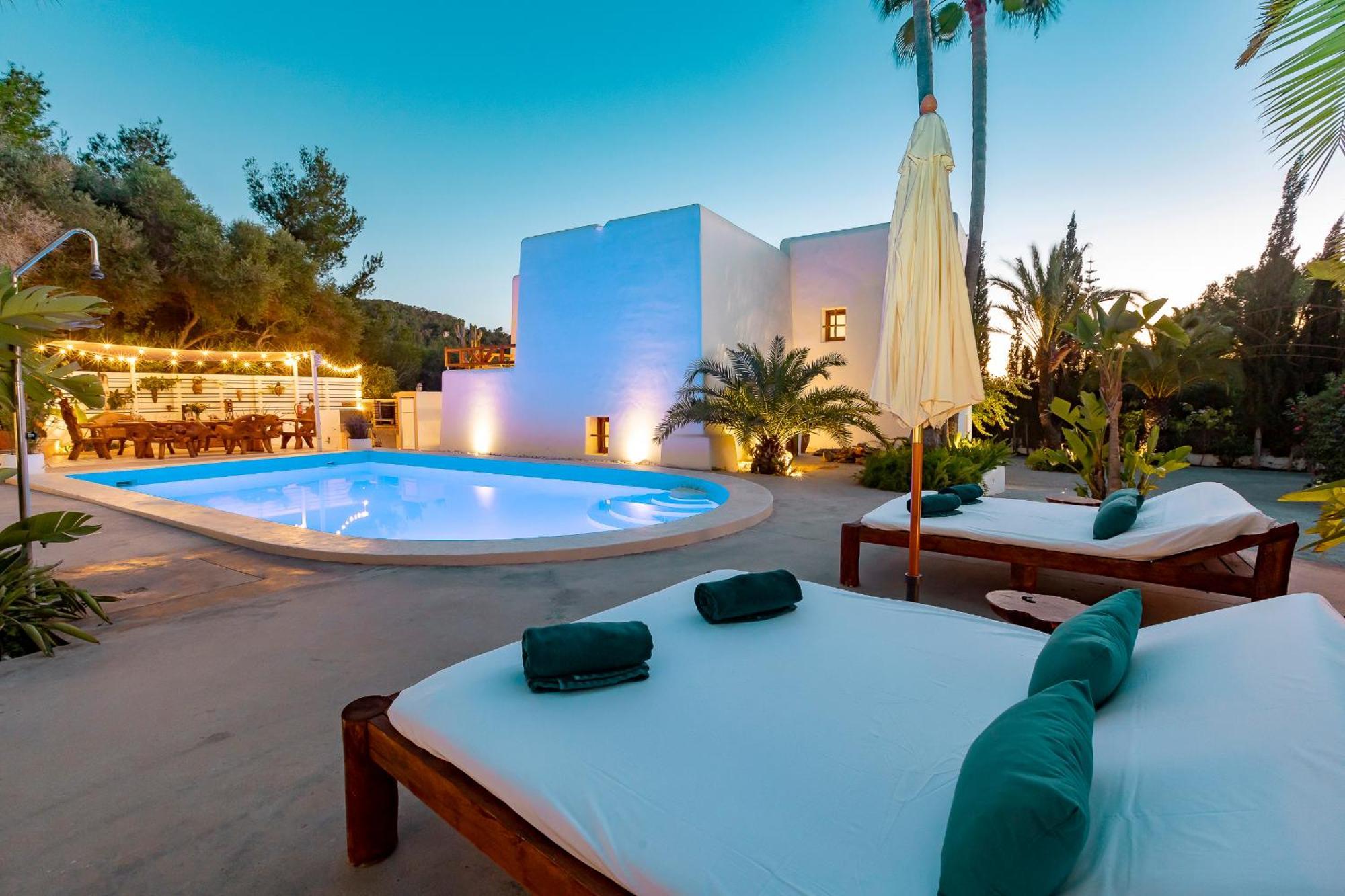 Villa Near Ibiza Town Sleeps 11 To 13 Guests Can Furnet Экстерьер фото