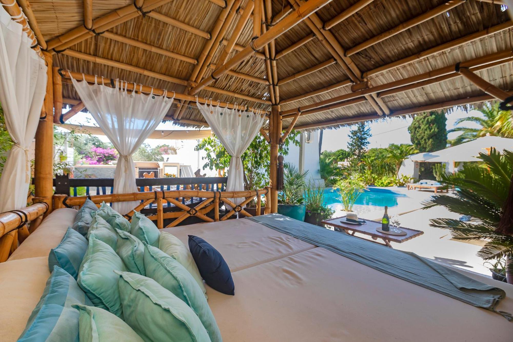 Villa Near Ibiza Town Sleeps 11 To 13 Guests Can Furnet Экстерьер фото
